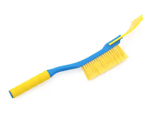 Щетка-скребок DOLLEX SNW2239 кузов , стекло ,