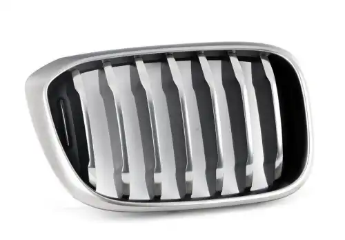 Решетка радиатора BMW 51 13 7 464 922