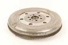 Маховик 06A105266AD VAG