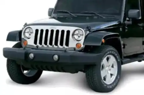 Решетка радиатора CHRYSLER 82210558AD