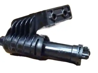 98672-B1600 ФОРСУНКА ФАРООМЫВАТЕЛЯ MOBIS