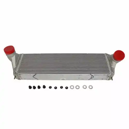 Интеркулер FORD 8C4Z-6K775-A