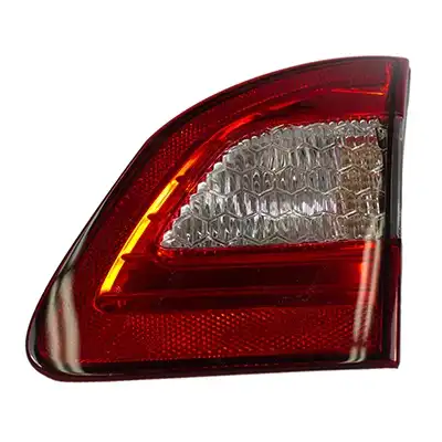 Фонарь задний FORD BE8Z-15500-A