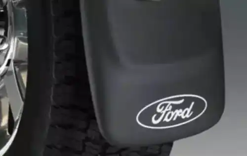 Брызговик 8C3Z-16A550-BA FORD