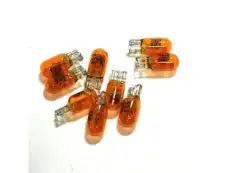 Лампа BE8Z-13466-A FORD