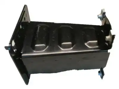 Кронштейн бампера 6W1Z-17752-A FORD