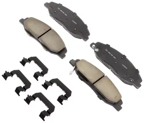 Тормозные колодки дисковые GM 19204088