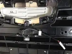 Решетка радиатора GM 23399558