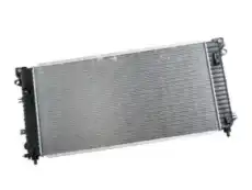 Радиатор системы охлаждения двигателя GM 84207656