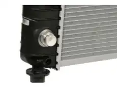 Радиатор системы охлаждения двигателя GM 89018316