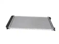 Радиатор системы охлаждения двигателя GM 89018542