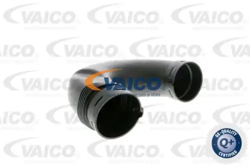 Патрубок воздушного радиатора V102510 VAICO