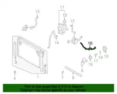 Патрубок системы охлаждения YF09-15-261 MAZDA