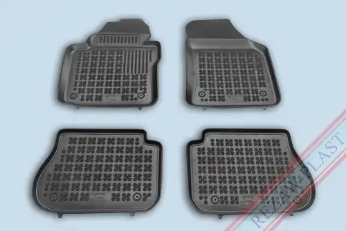 Коврики в салон REZAW-PLAST 200107 Volkswagen Caddy 2004-2020 4 шт., черный