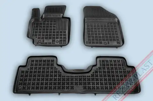 Коврики в салон REZAW-PLAST 201018 Kia Soul 2013-2018 3 шт., черный