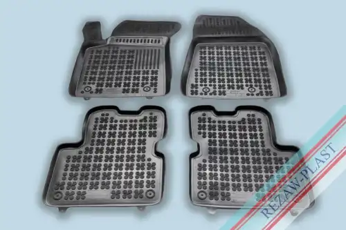 Коврики в салон REZAW-PLAST 202504 Alfa Romeo Giulietta 2010-2020 4 шт., черный