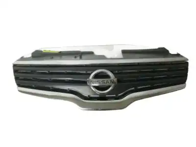 Решетка радиатора NISSAN 62070-JA000
