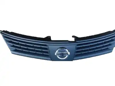 Решетка радиатора NISSAN 62310-ZW40A