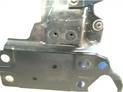 Решетка радиатора NISSAN 62520-CD000