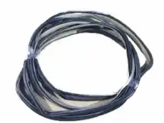 Уплотнитель двери TOYOTA / LEXUS 6231147030B0
