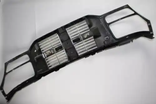 GRILLE 1EY99WS2AE CHRYSLER