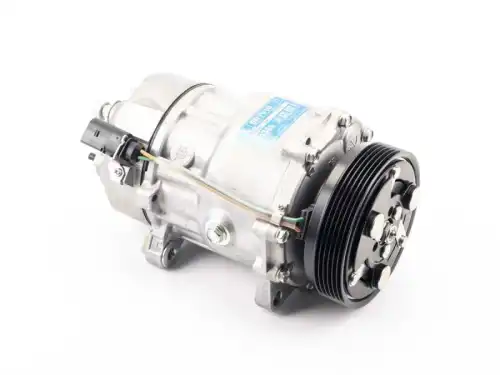 компрессор кондиционера Audi 1J0820803L VAG