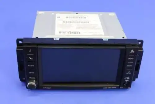 RADIO 68368203AB CHRYSLER