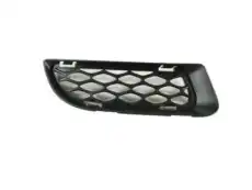 Решетка радиатора CHRYSLER 68272345AA
