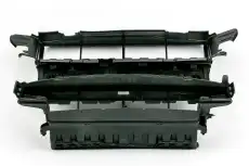 ДЕФЛЕКТОР РАДИАТОРА KUGA 13-16 1897747 FORD