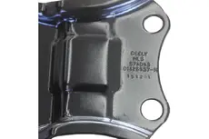 4015001100 КРОНШТЕЙН СТАБИЛИЗАТОРА ПРАВЫЙ NL-3 GEELY