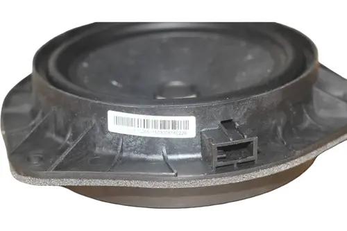 КОЛОНКА (НИЗКОЧАСТОТНАЯ) 7082002000 GEELY