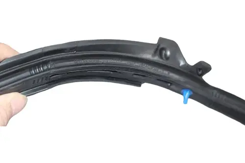 Уплотнитель двери GEELY 5075005300661
