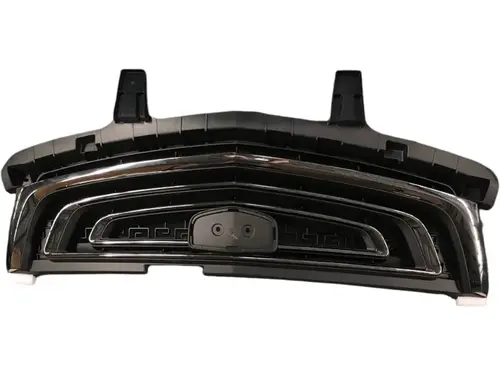 Решетка радиатора GEELY 1018062136
