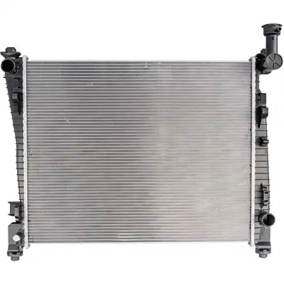 Радиатор системы охлаждения двигателя DENSO 2219205