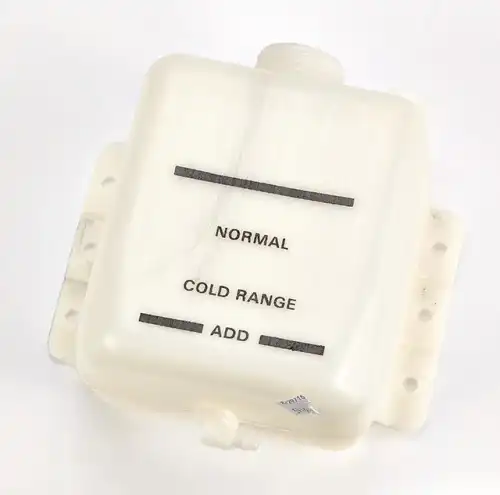 Расширительный бачок CNH L127093