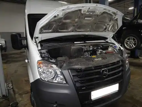 Амортизатор капота AUTOFAMILY KUGZNEXT00
