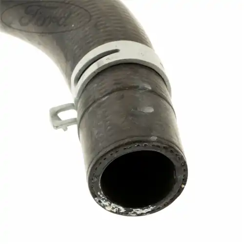 патрубок радиатора Ford 1043768