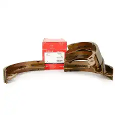 Тормозные колодки барабанные SPEEDMATE SM-BSK009