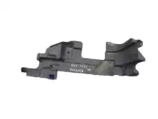 DUCT, L. FR. 71107-TX4-A00 HONDA