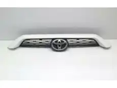 Решетка радиатора TOYOTA / LEXUS 53101-35080-A0