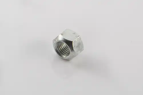 Гайка автомобильная PE 140.036-00A
