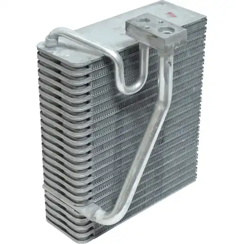 Испаритель кондиционера UAC EV8007PFXC