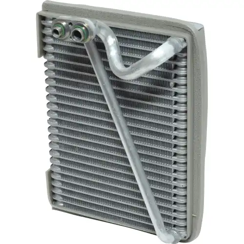 Испаритель кондиционера UAC EV939549PFC