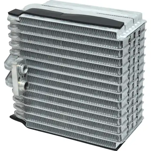 Испаритель кондиционера UAC EV939593PFC
