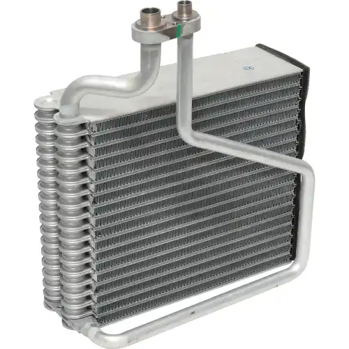 Испаритель кондиционера UAC EV939612PFC