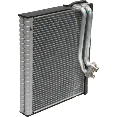 Испаритель кондиционера UAC EV939678PFC