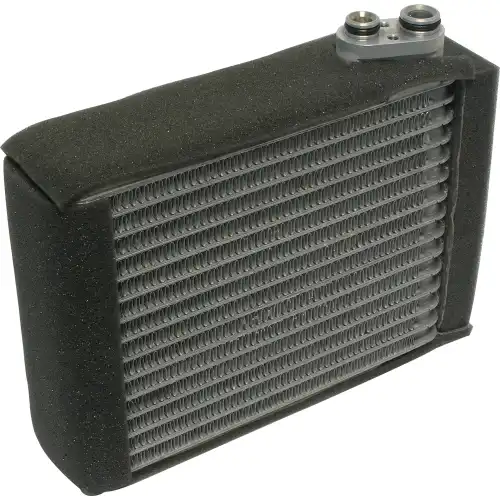 Испаритель кондиционера UAC EV939711PFC