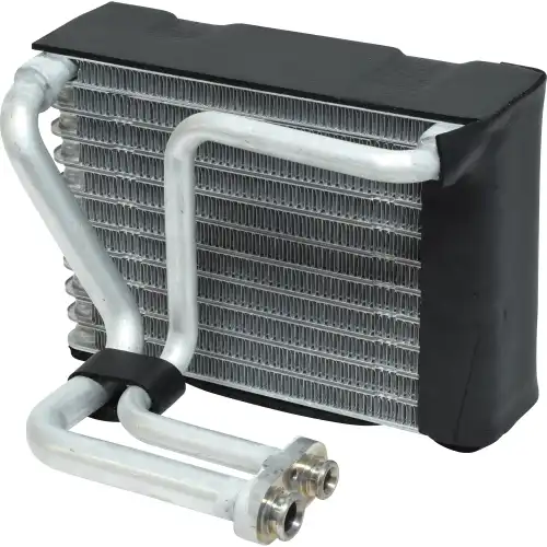Испаритель кондиционера UAC EV939716PFC
