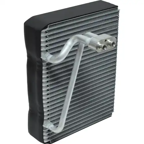 Испаритель кондиционера UAC EV939745PFC