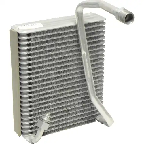 Испаритель кондиционера UAC EV939866PFXC